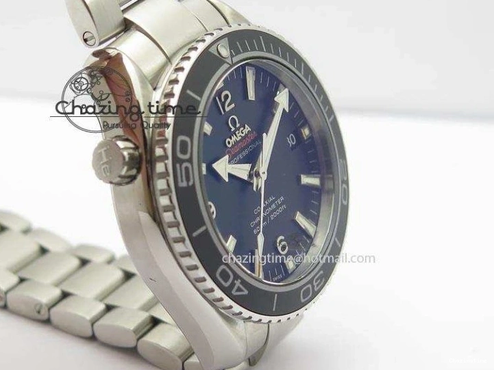 0518 Planet Ocean SS Bp Maker 45mm Black Bezel On SS Bracelet A OnTrend 8218